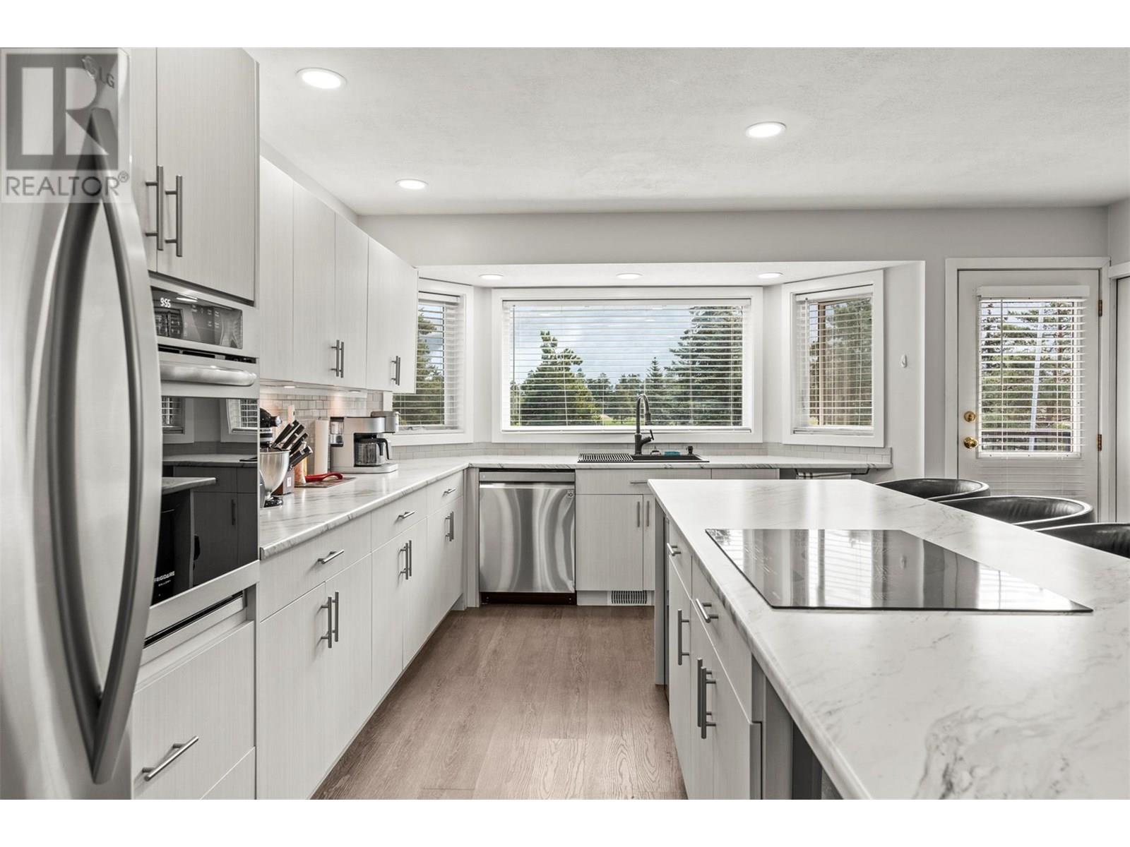 2260 Okanagan Street, Armstrong