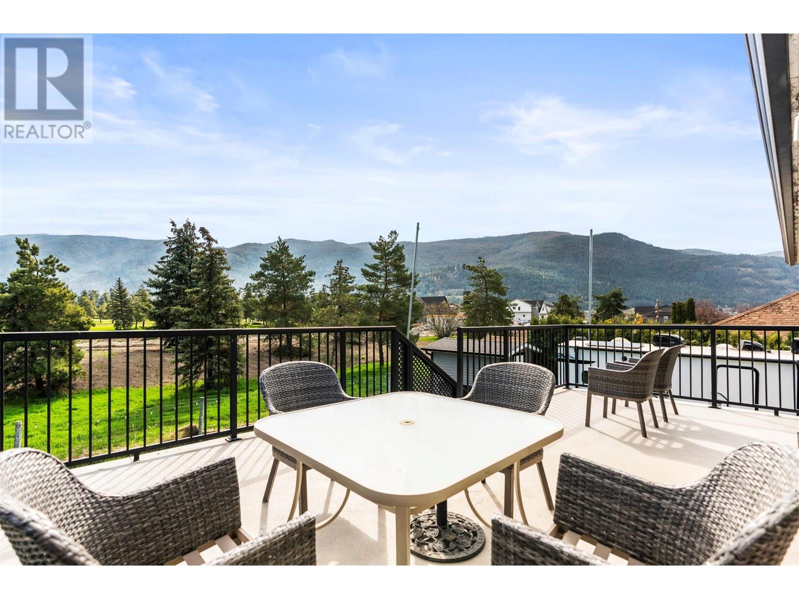 2260 Okanagan Street, Armstrong