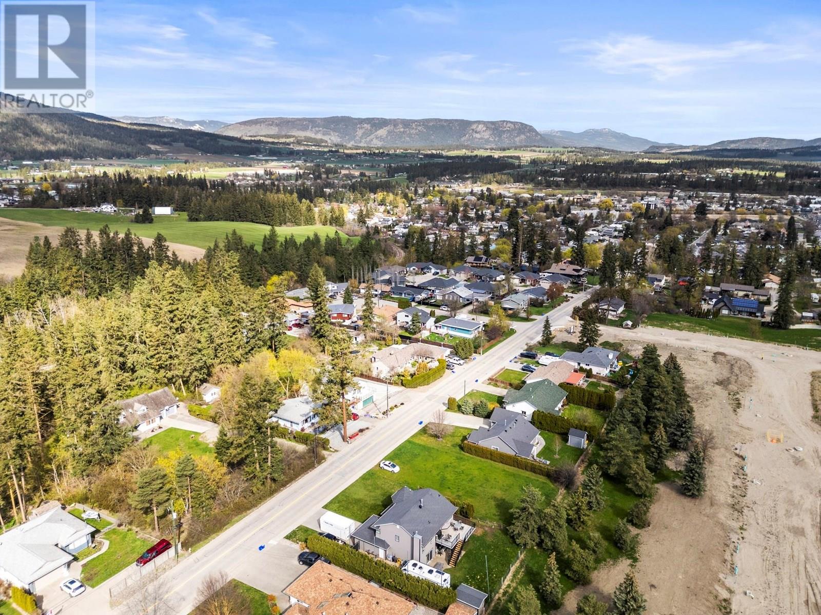 2260 Okanagan Street, Armstrong