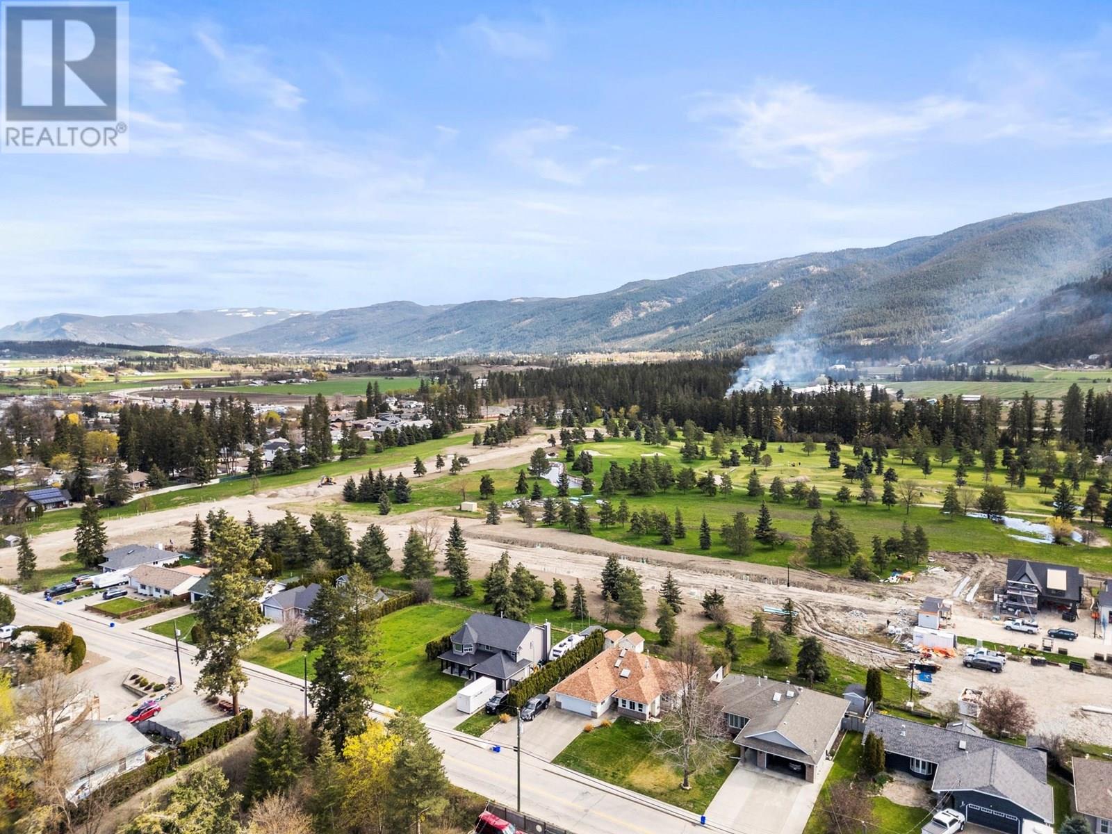 2260 Okanagan Street, Armstrong