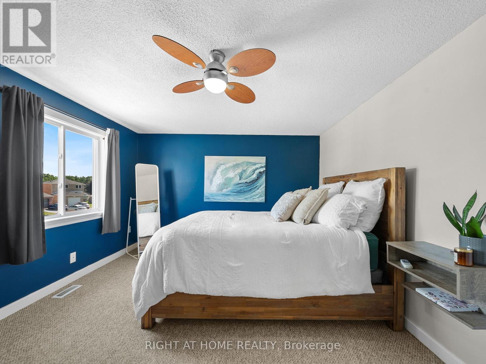 Single Family House for Sale in  DELANEY CRESCENT Barrie (Northwest) 