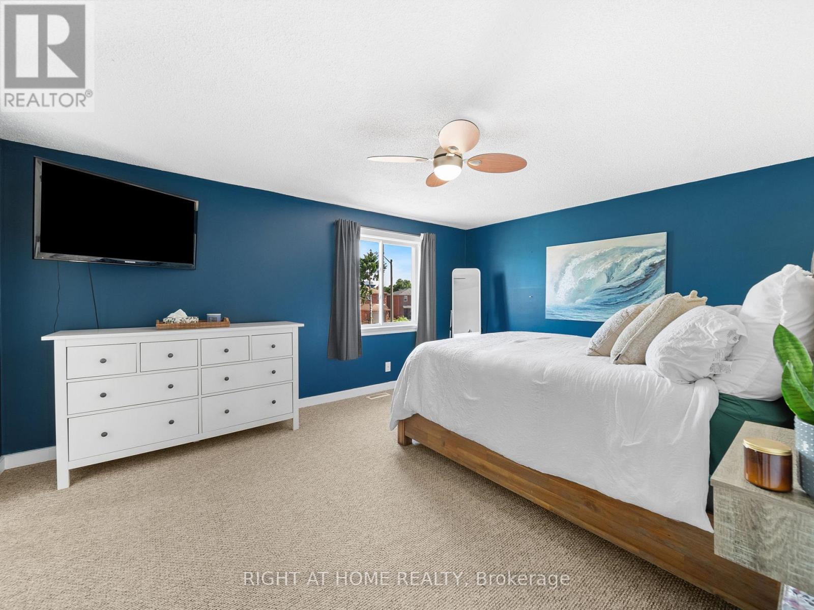 Single Family House for Sale in  DELANEY CRESCENT Barrie (Northwest) 