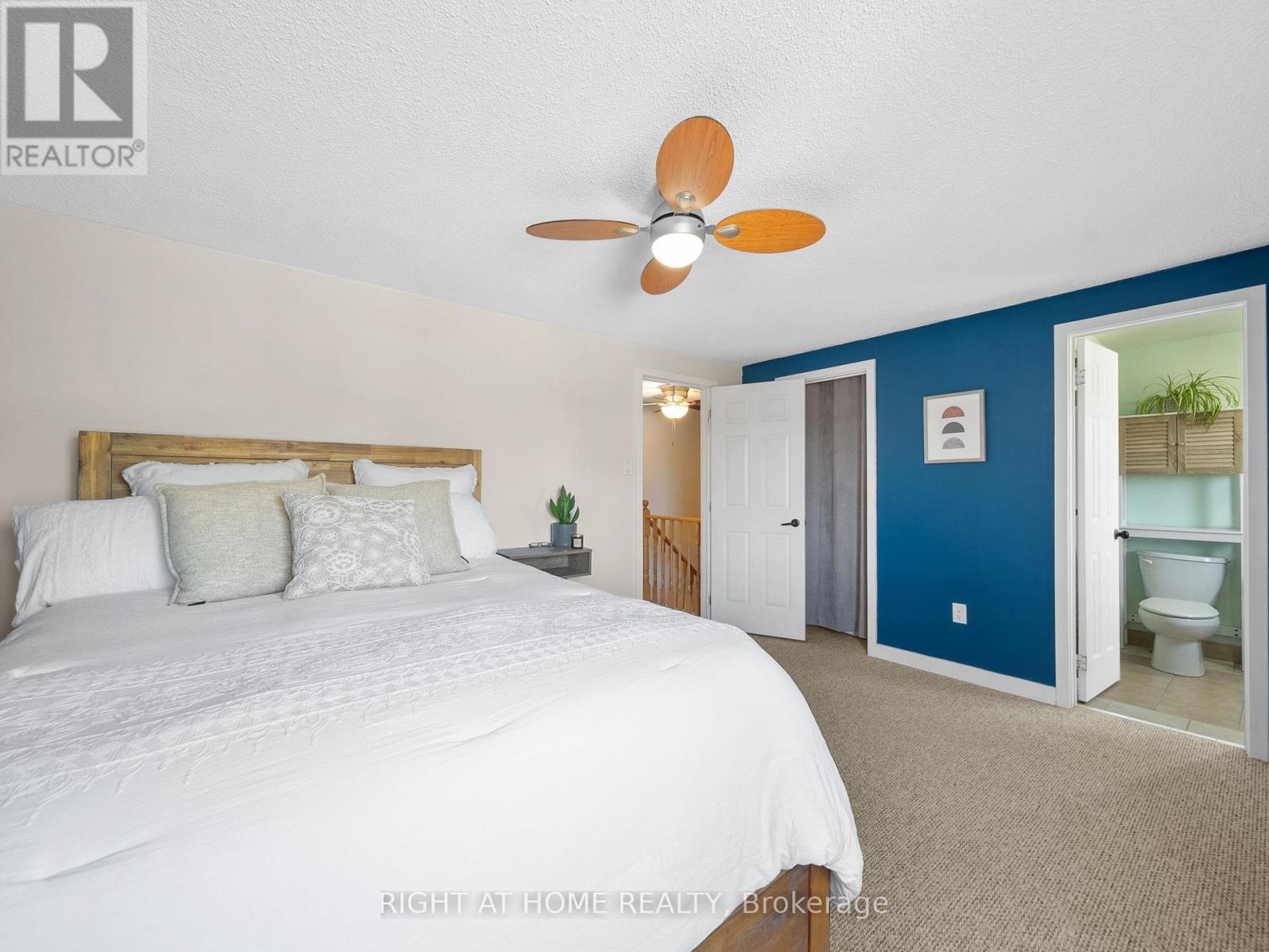 Single Family House for Sale in  DELANEY CRESCENT Barrie (Northwest) 