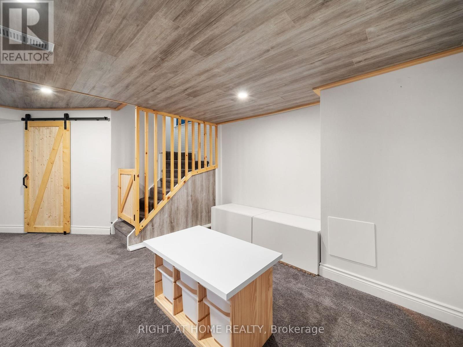 Single Family House for Sale in  DELANEY CRESCENT Barrie (Northwest) 