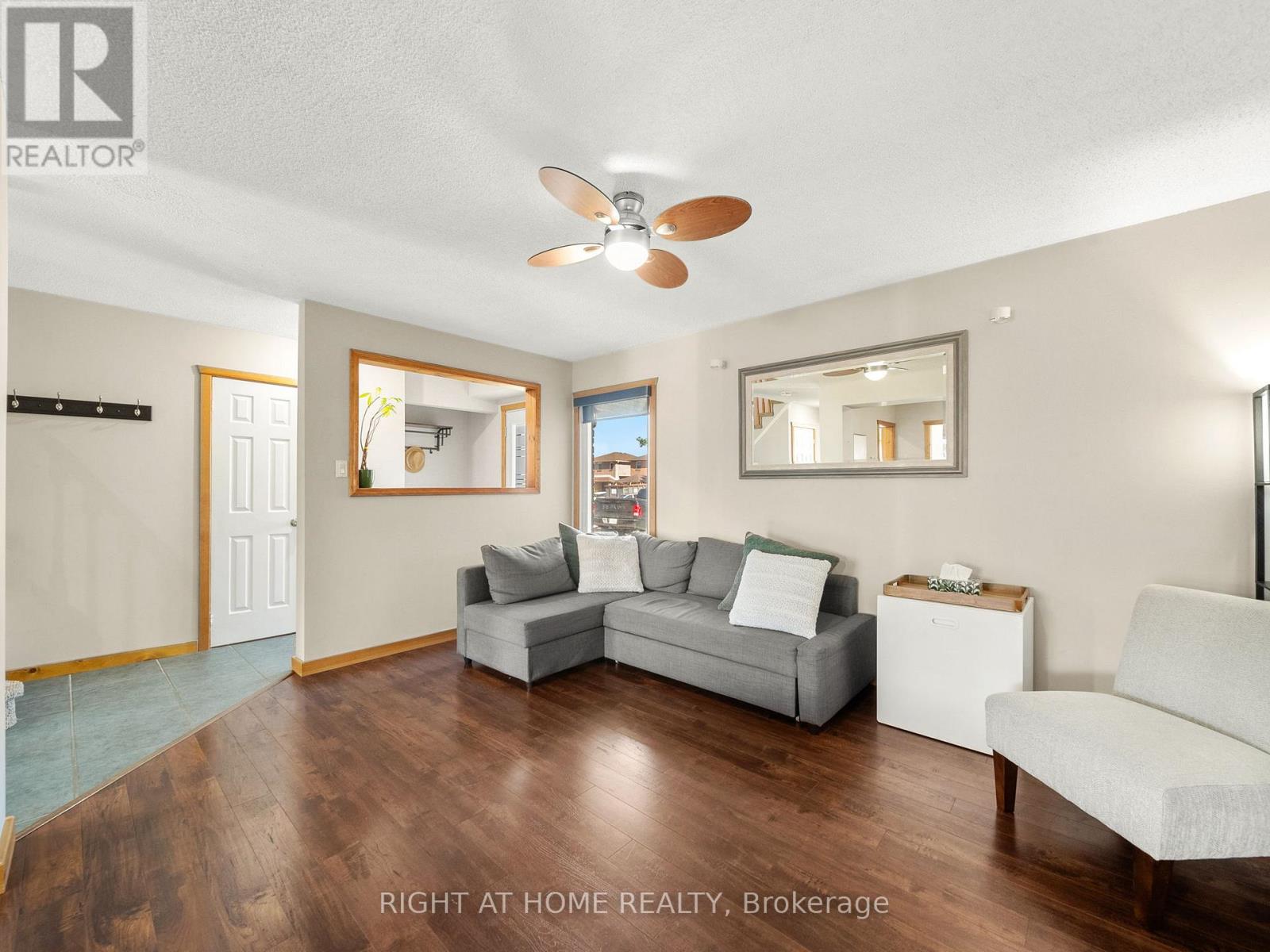 Single Family House for Sale in  DELANEY CRESCENT Barrie (Northwest) 