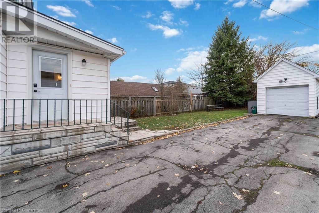 Photo 25 of 433 Davis Street, Port Colborne ON