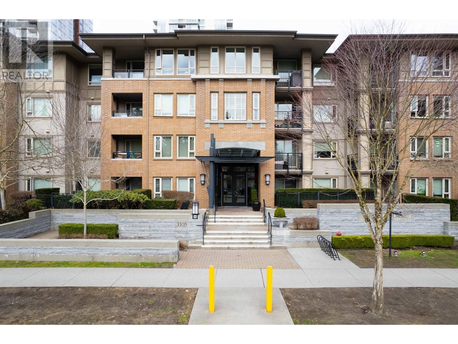 Photo 2 of 403 3105 Lincoln Avenue, Coquitlam BC