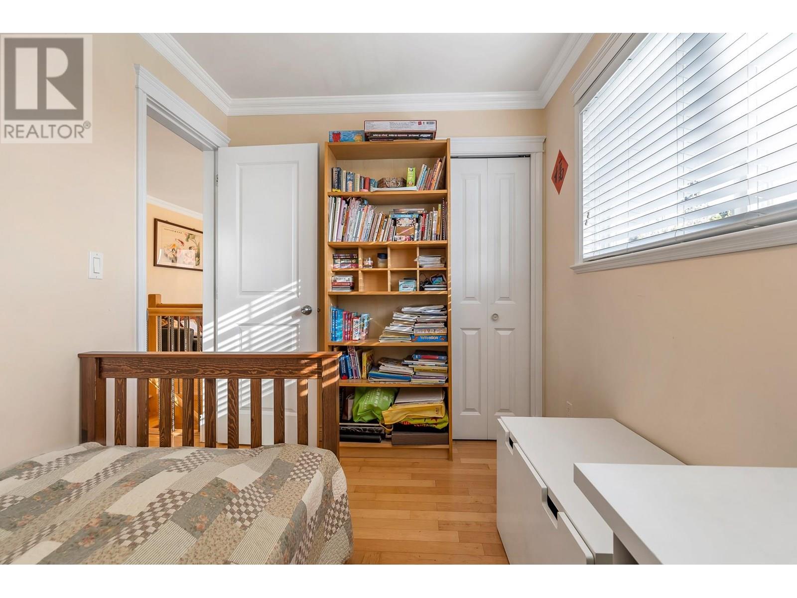 Photo 23 of 7531 Oak Street, Vancouver BC