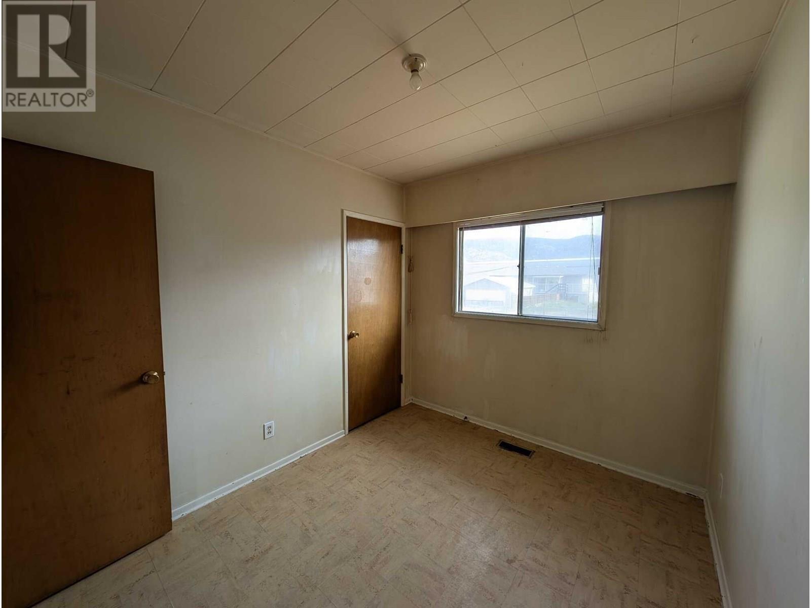 2437 Coutlee Avenue, Merritt