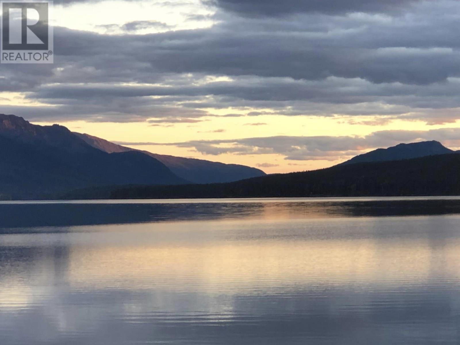 Photo 10 of 40265 37 Highway, Cassiar BC