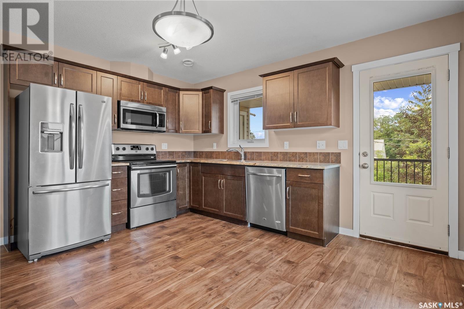 Single Family House for Sale in   Empress STREET Regina 