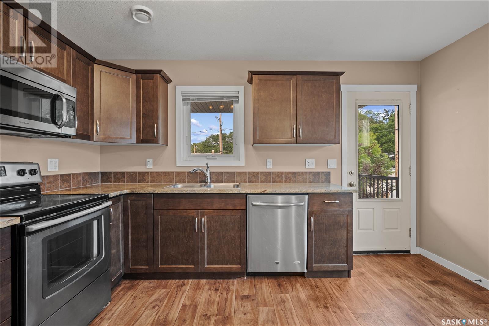 Single Family House for Sale in   Empress STREET Regina 