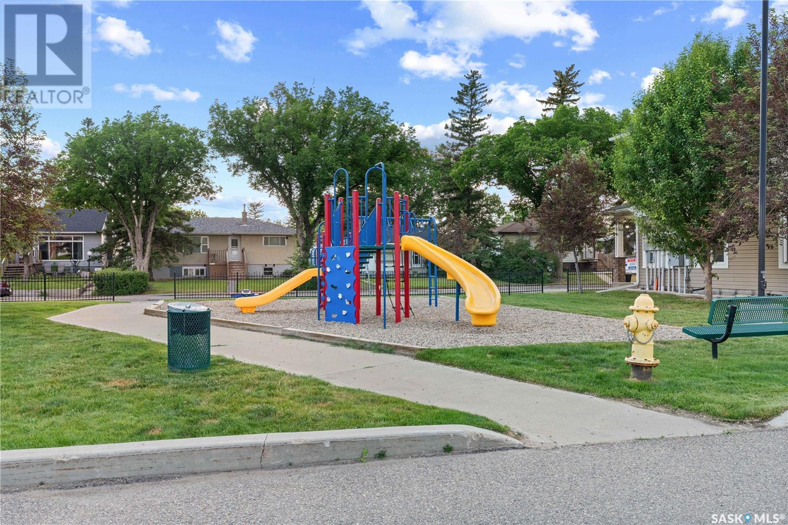 Single Family House for Sale in   Empress STREET Regina 
