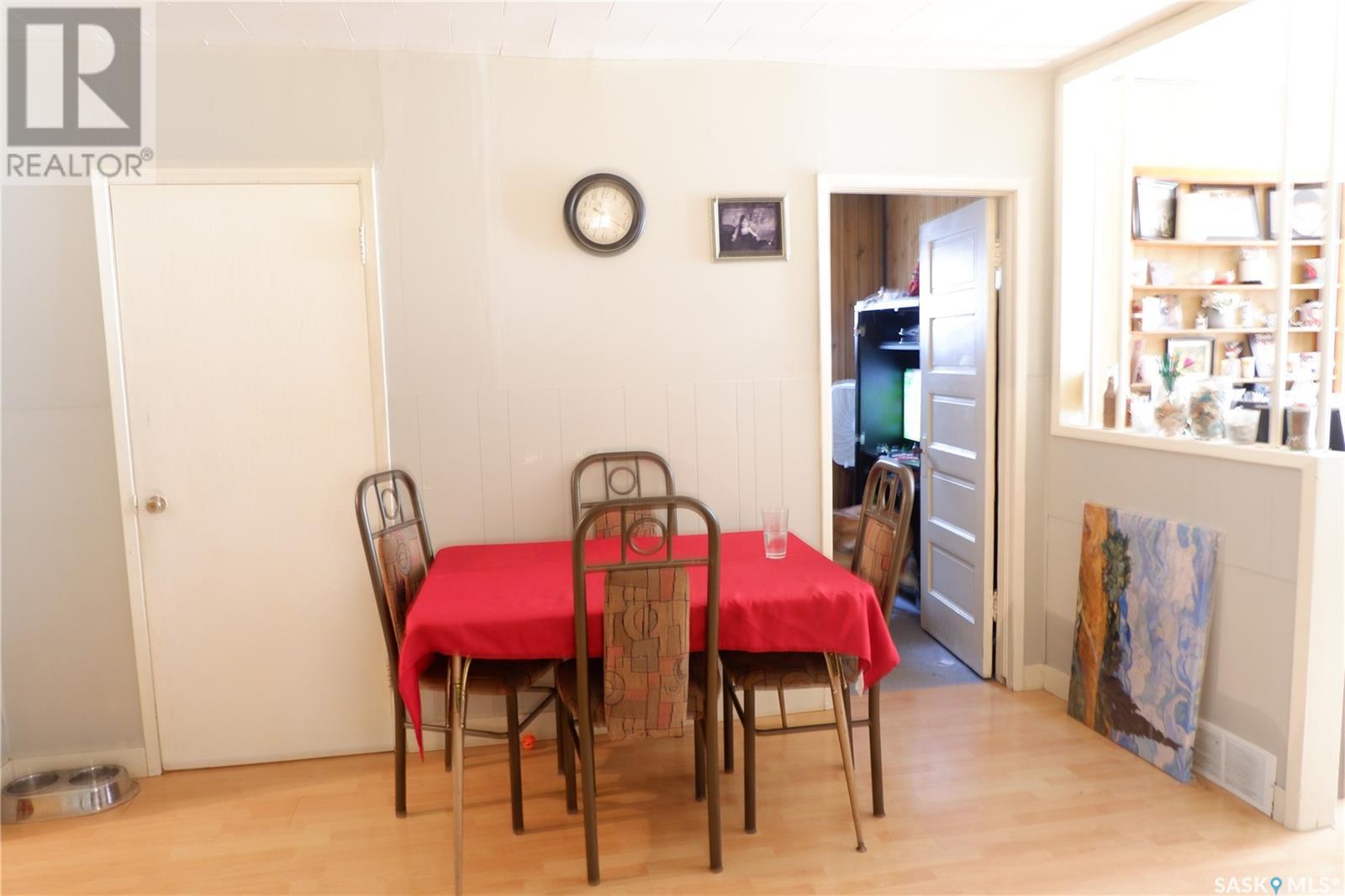Photo 14 of 508 5th Avenue W, Assiniboia SK