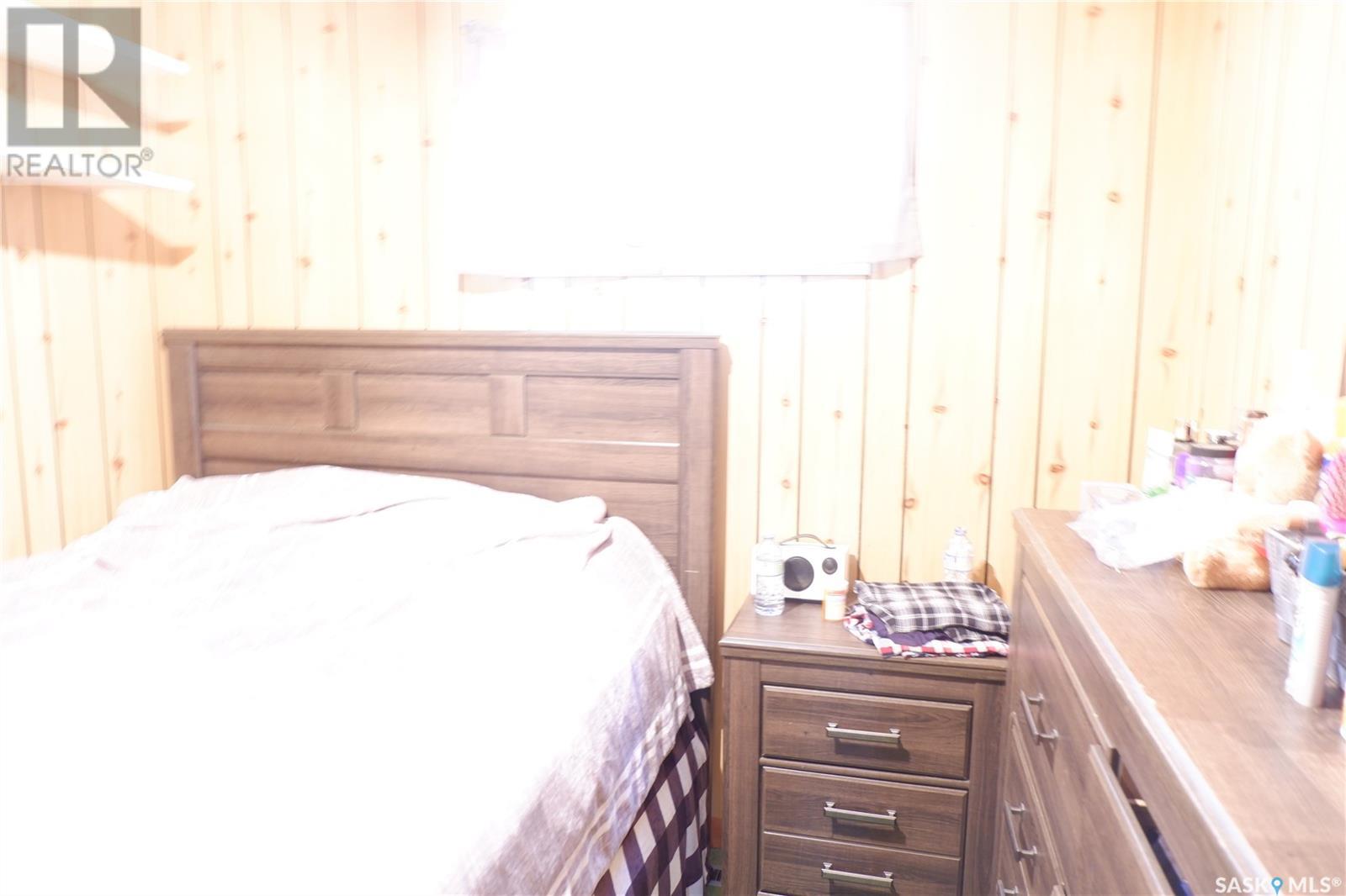 Photo 13 of 508 5th Avenue W, Assiniboia SK