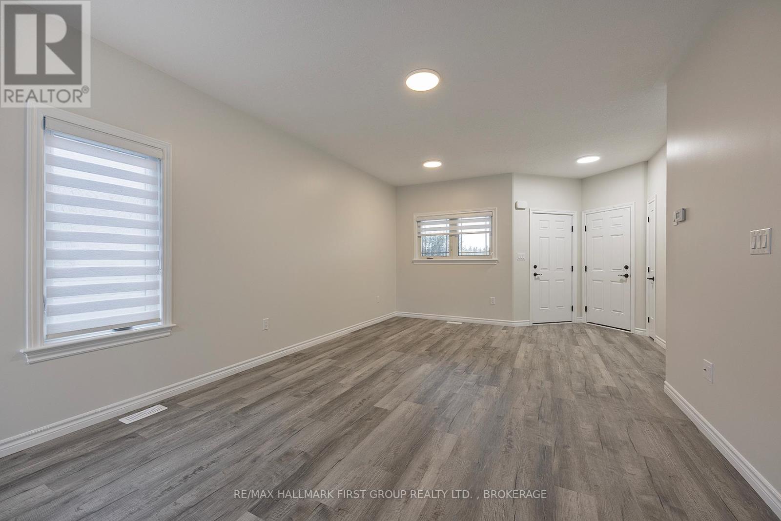 Photo 12 of 201 Creighton Drive, Loyalist ON