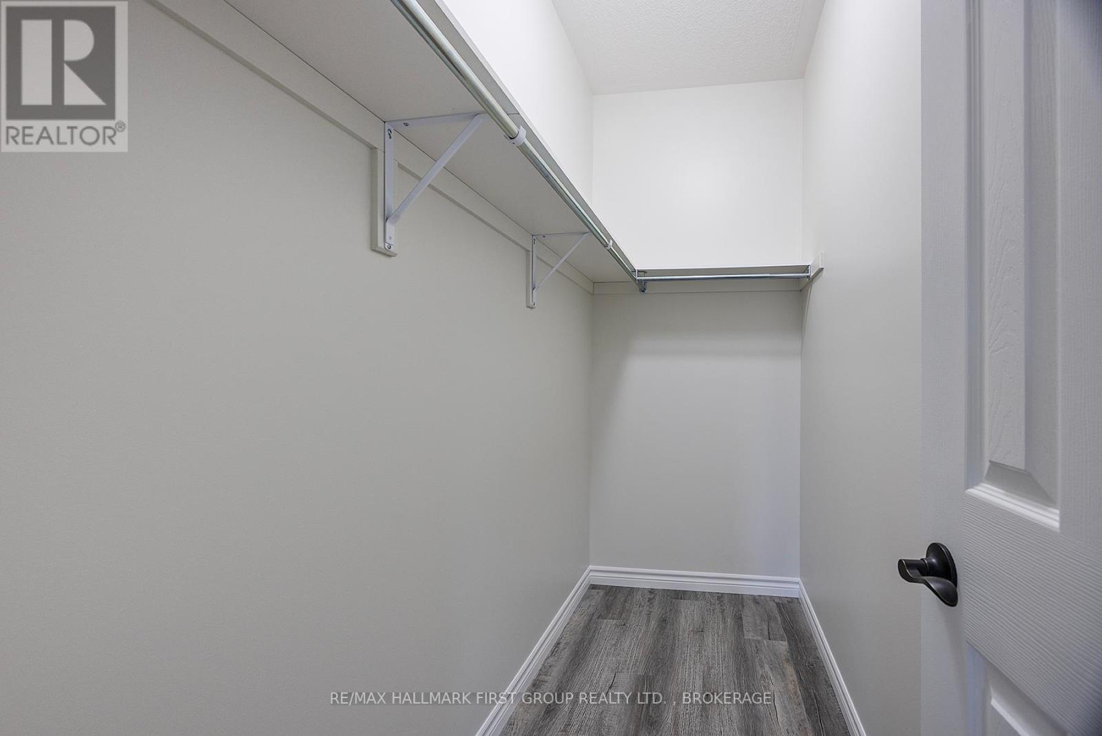 Photo 16 of 201 Creighton Drive, Loyalist ON