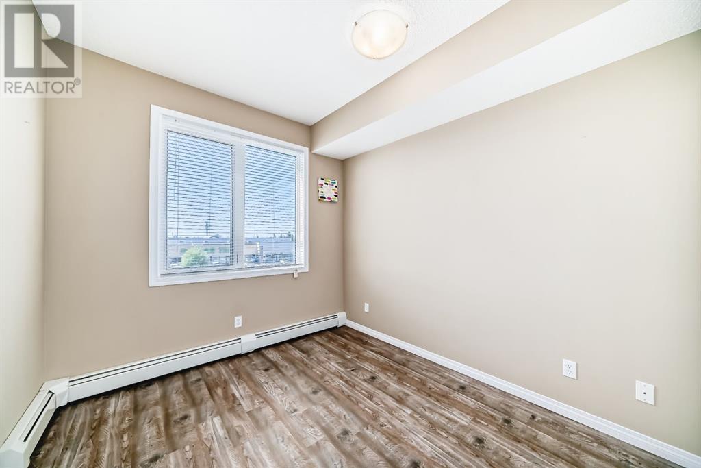 Single Family House for Sale in    Street Penbrooke Meadows Calgary 