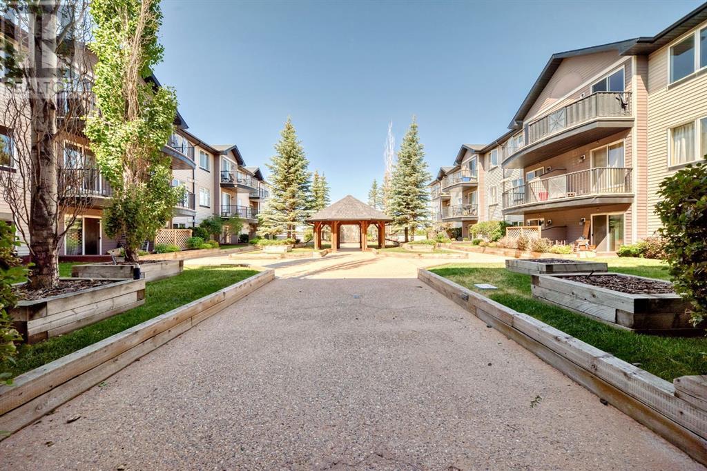 Single Family House for Sale in    Street Penbrooke Meadows Calgary 
