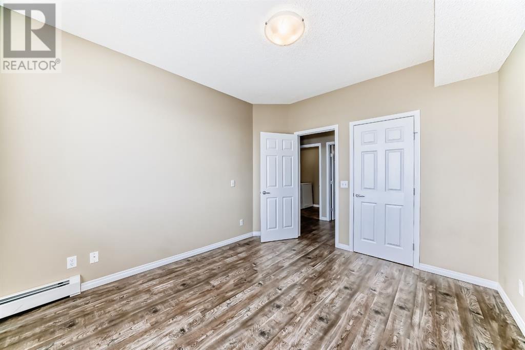 Single Family House for Sale in    Street Penbrooke Meadows Calgary 