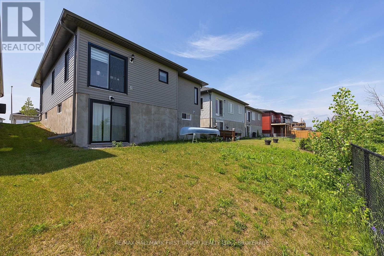Photo 34 of 201 Creighton Drive, Loyalist ON