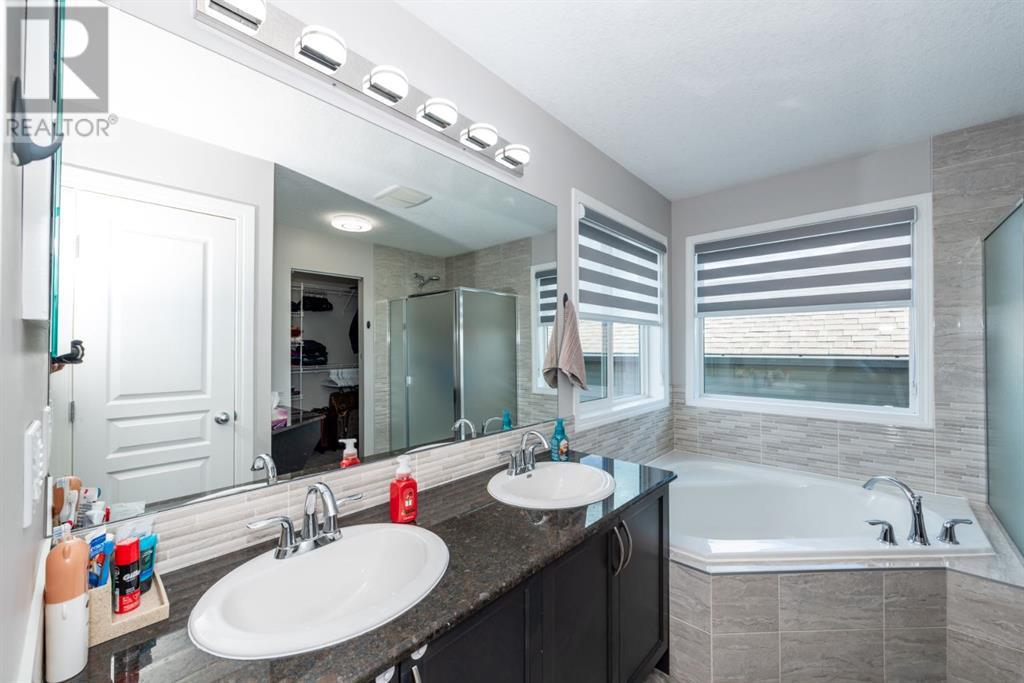 Single Family House for Sale in  Nolanfield Way NW Nolan Hill Calgary 