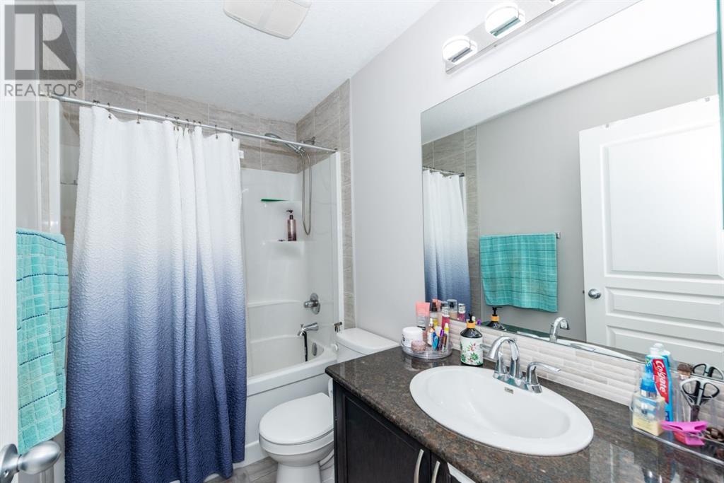 Single Family House for Sale in  Nolanfield Way NW Nolan Hill Calgary 