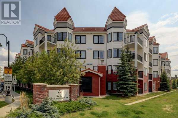 Single Family House for Sale in   Royal Oak Plaza NW Royal Oak Calgary 