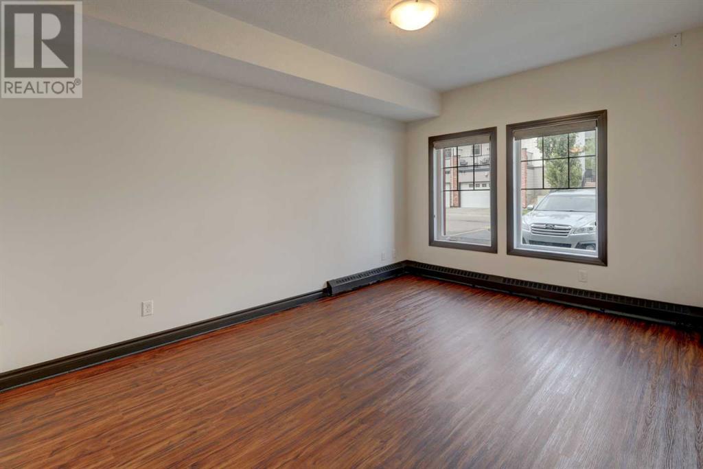 Single Family House for Sale in   Royal Oak Plaza NW Royal Oak Calgary 