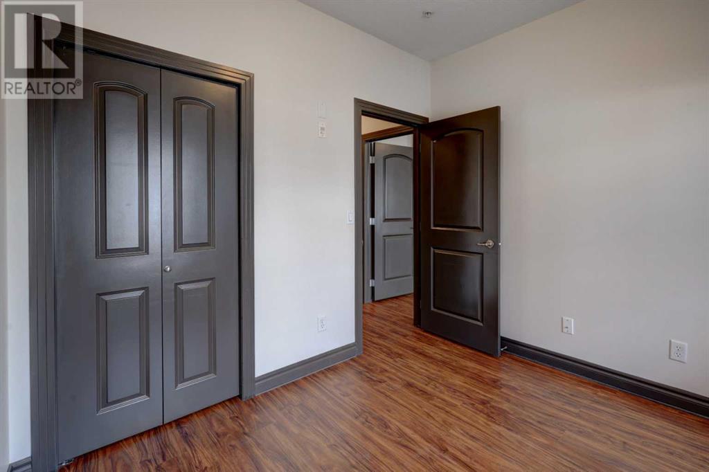 Single Family House for Sale in   Royal Oak Plaza NW Royal Oak Calgary 