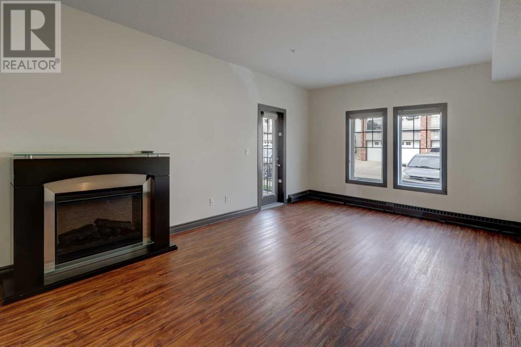 Single Family House for Sale in   Royal Oak Plaza NW Royal Oak Calgary 