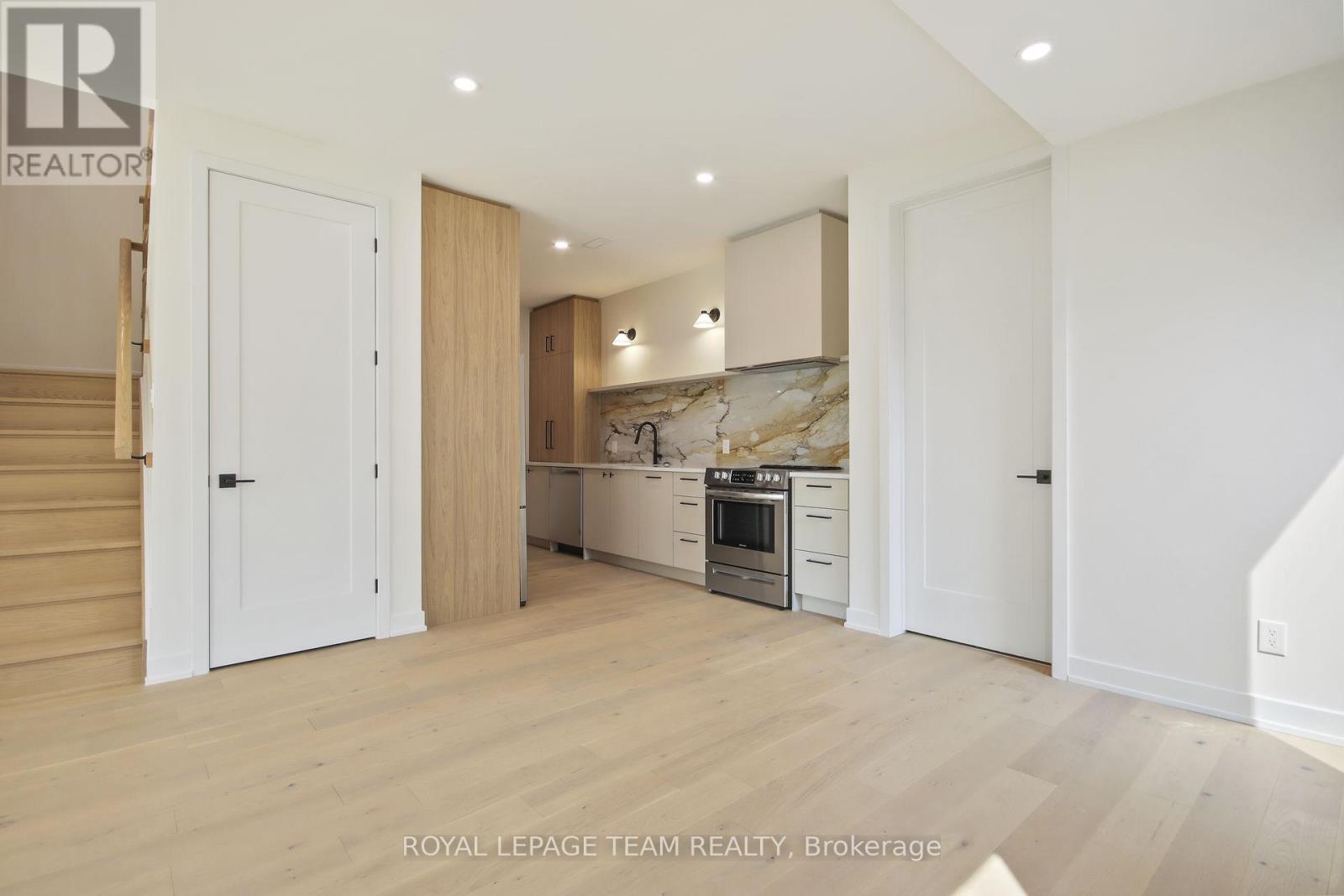 Photo 11 of B B 2 241 Breezehill Avenue S, Ottawa ON