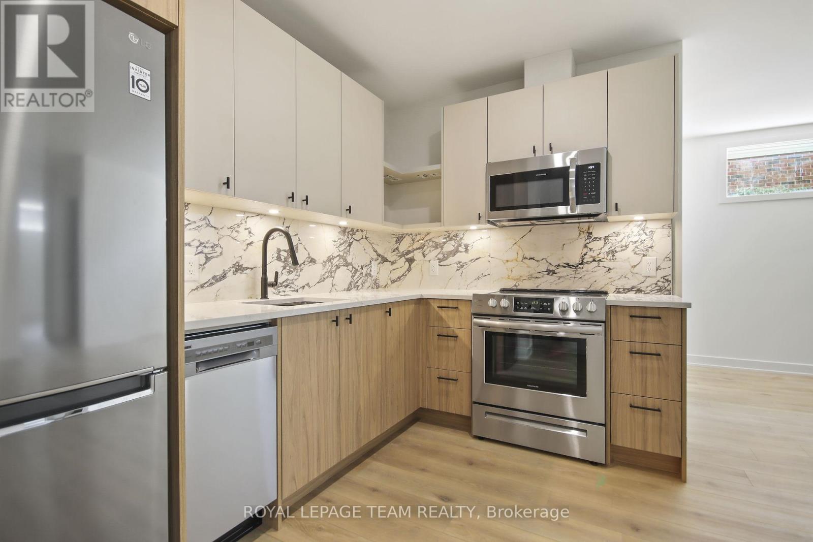Photo 36 of B B 2 241 Breezehill Avenue S, Ottawa ON