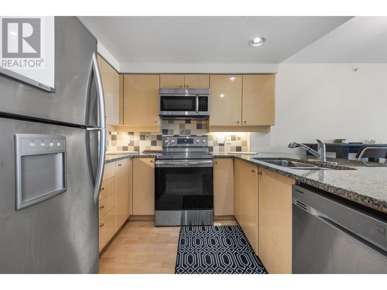 Photo 7 of 1708 1008 Cambie Street, Vancouver BC