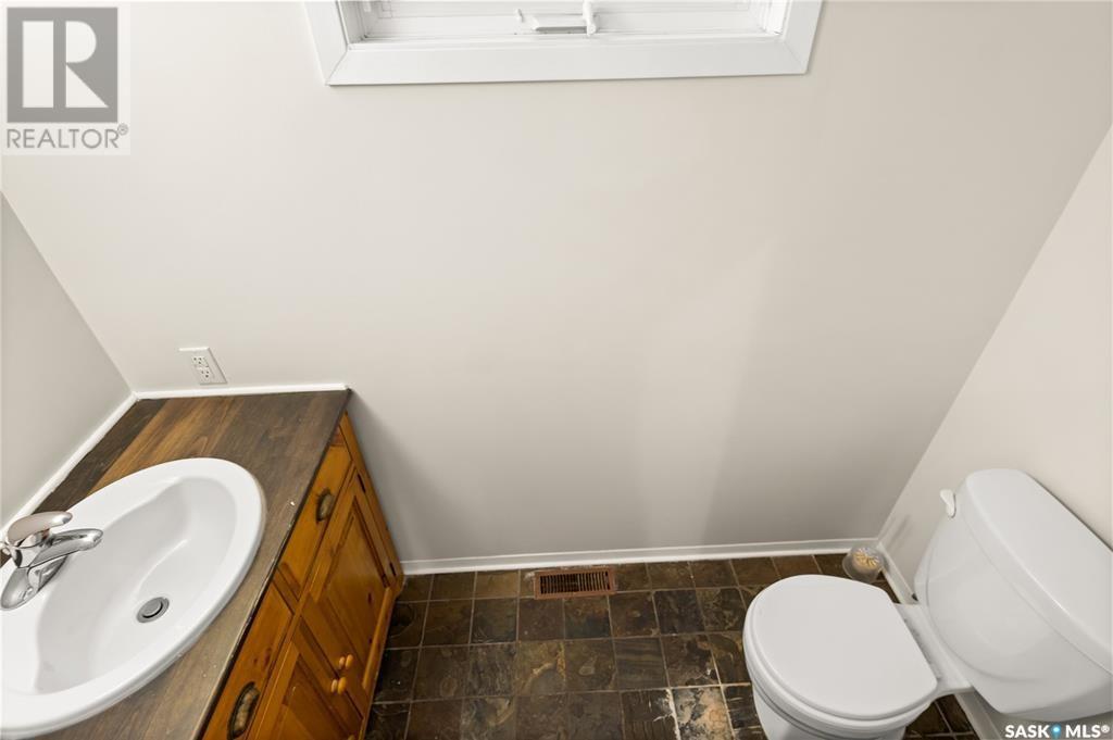 Photo 35 of 2220 Lorne Street, Regina SK