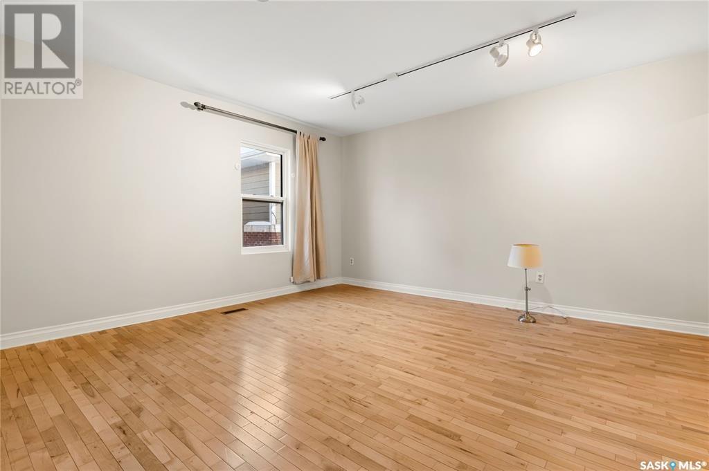 Photo 14 of 2220 Lorne Street, Regina SK