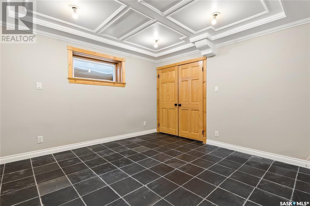 Photo 4 of 2220 Lorne Street, Regina SK