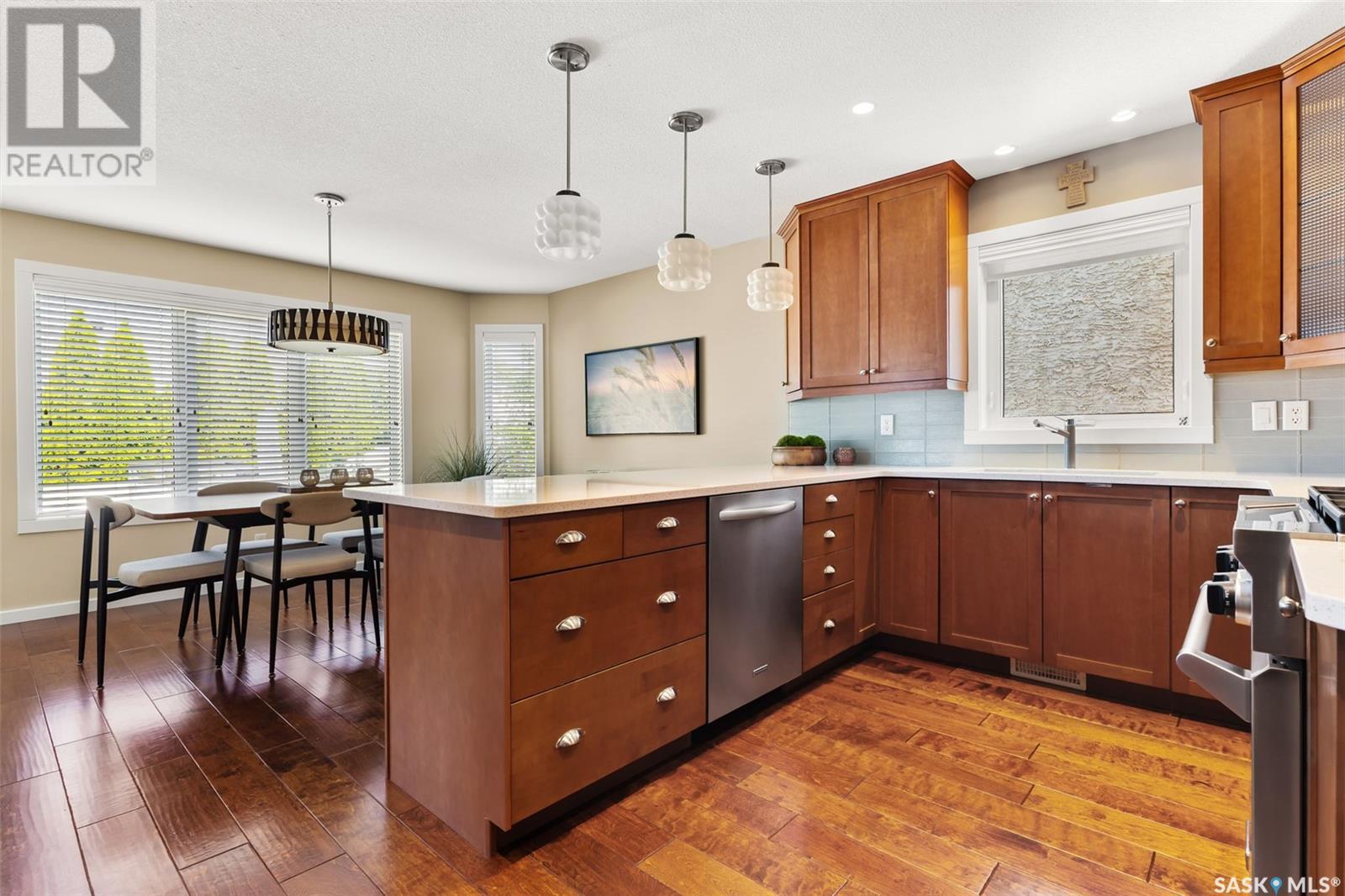 Single Family House 2 Level for Sale in  St Andrews ROAD Regina 