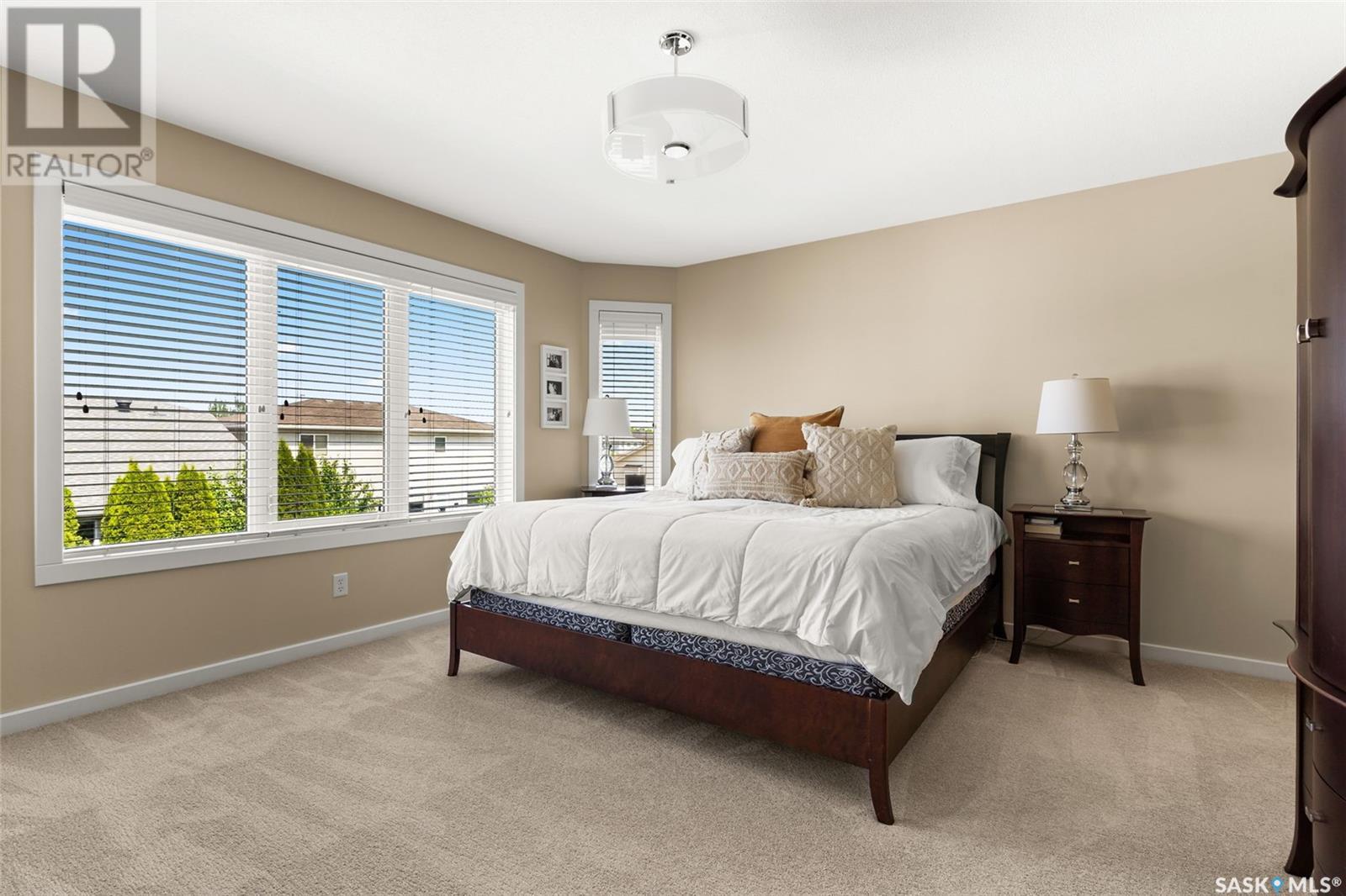 Single Family House 2 Level for Sale in  St Andrews ROAD Regina 