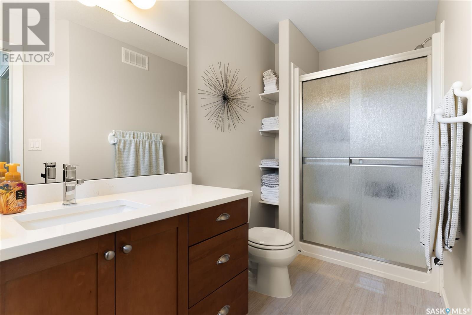 Single Family House 2 Level for Sale in  St Andrews ROAD Regina 