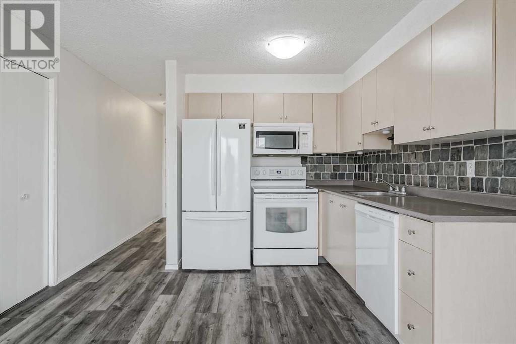 Single Family House for Sale in    Street SE Red Carpet Calgary 