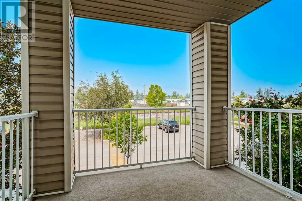 Single Family House for Sale in    Street SE Red Carpet Calgary 