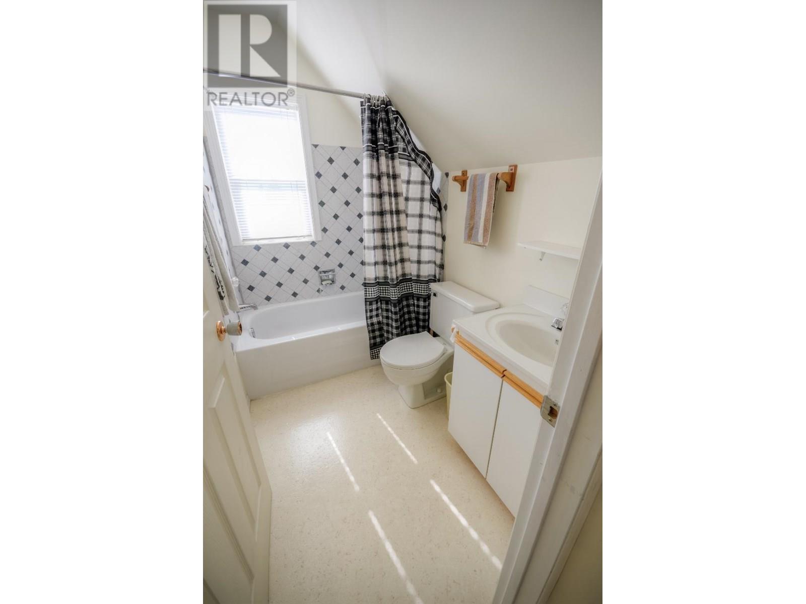 515 20TH Avenue S Unit# A, Creston