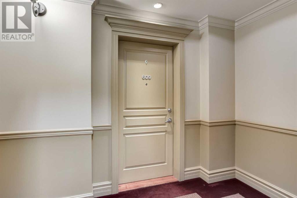 Single Family House for Sale in    Avenue NW Hounsfield Heights/Briar Hill Calgary 