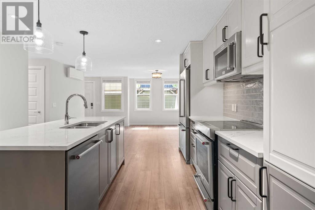 535 Mckenzie Towne Close SE, Calgary, Alberta