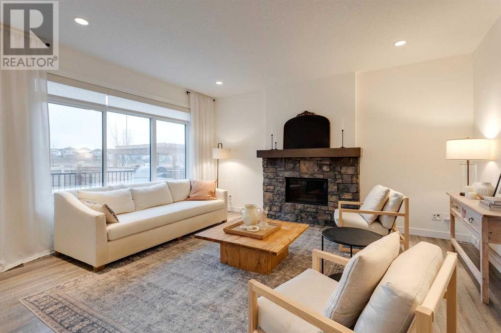 Single Family House for Sale in  Sage Bluff Close NW Sage Hill Calgary 