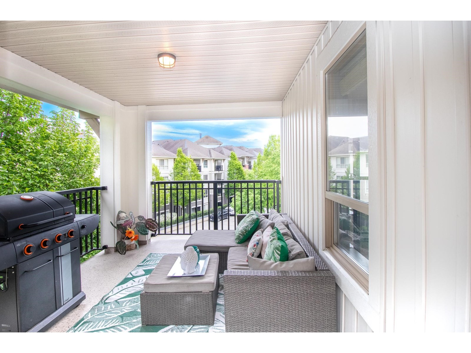 Photo 13 of D 410 8929 202 Street, Langley BC