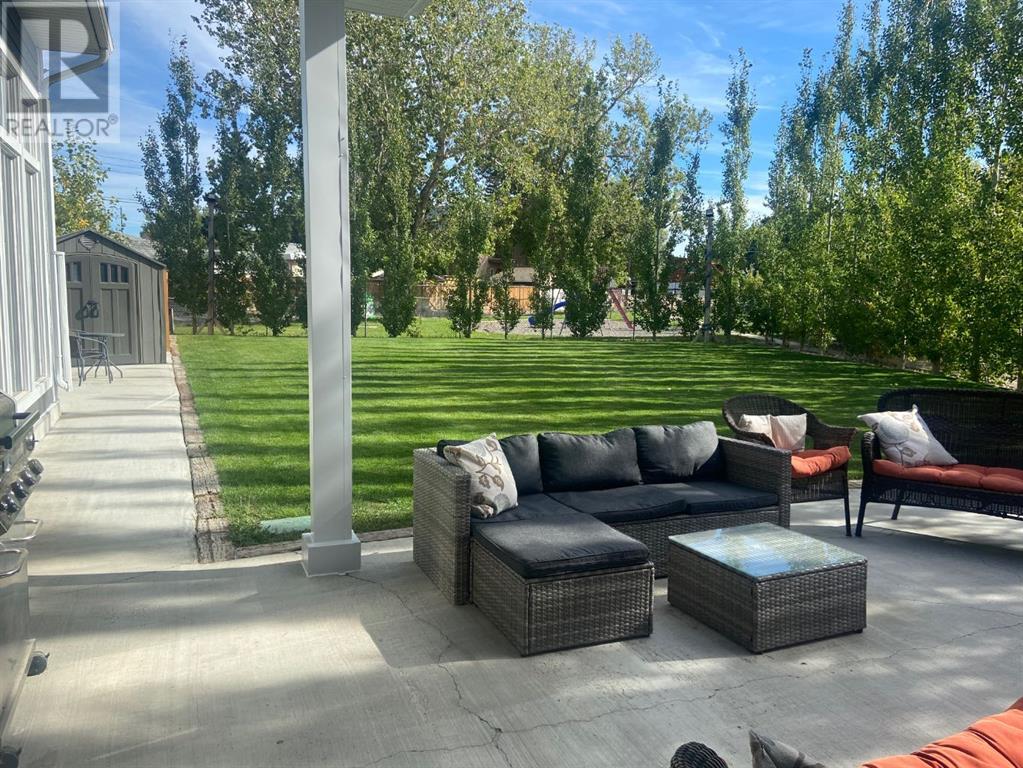 Single Family House for Sale in  b Avenue S Victoria Park Lethbridge 