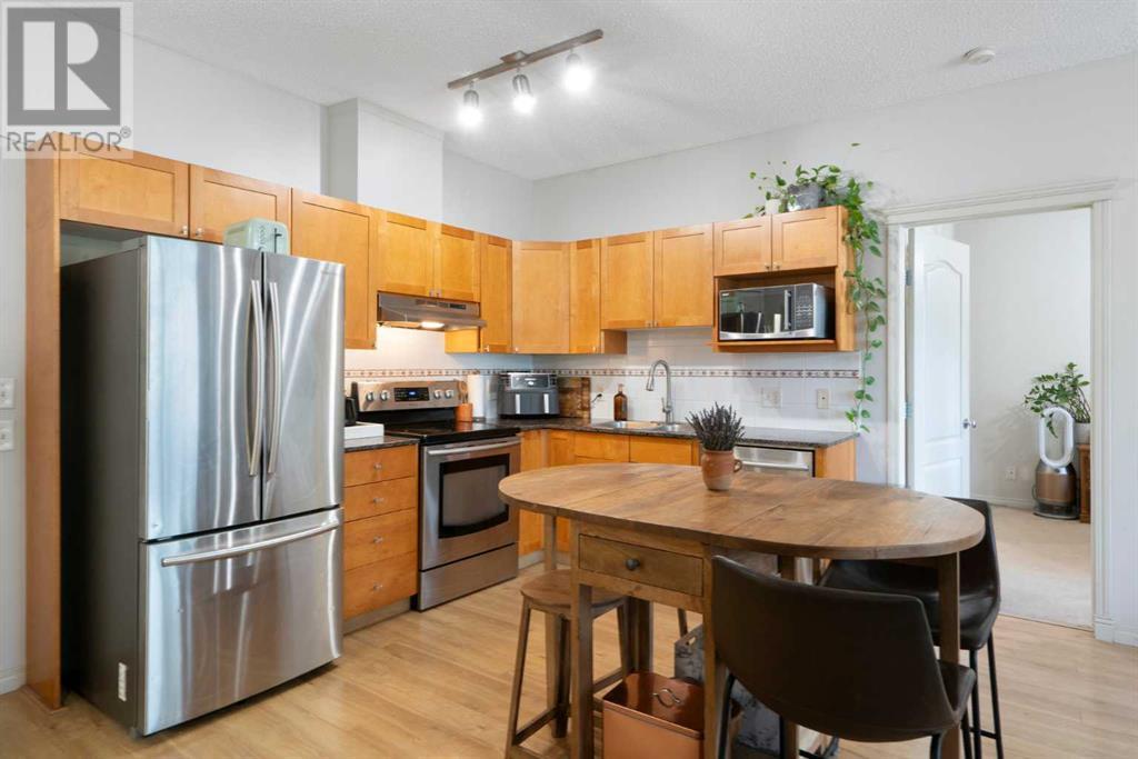 227, 333 Riverfront Avenue SE, Calgary, Alberta