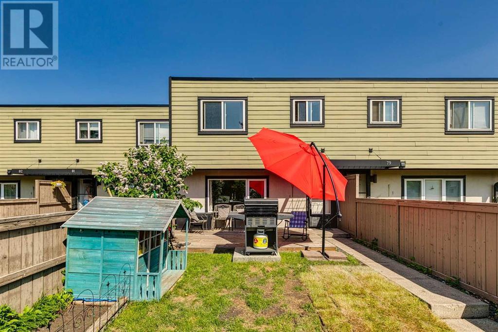 Single Family House for Sale in    Street SW Glenbrook Calgary 
